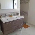 Marie Villa *