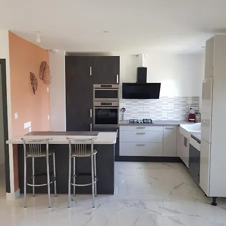 Villa Marie Graignes